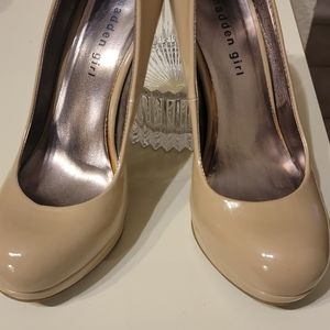 Tan heels, Madden Girl